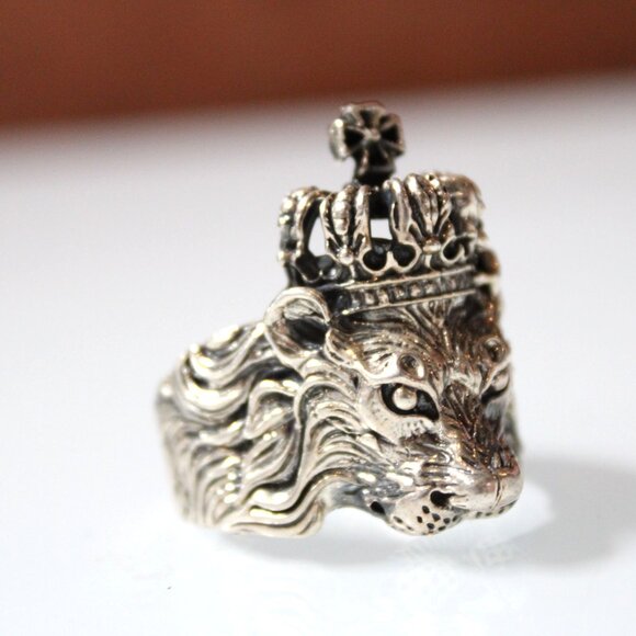 Lion Head Ring with Crown 13.11g Silver Tone Gothic Royal King Size 8.5 Bold - Picture 3 of 8
